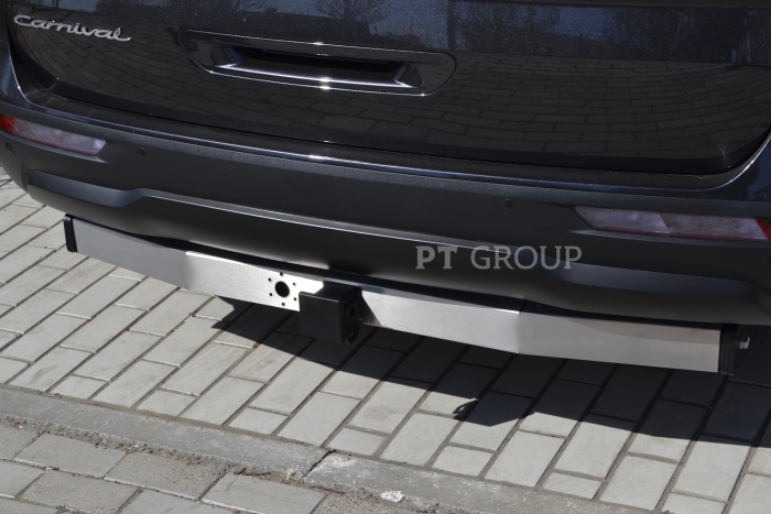 ТСУ /съемный квадрат/ с НЕРЖ накладкой KIA Carnival 2020-