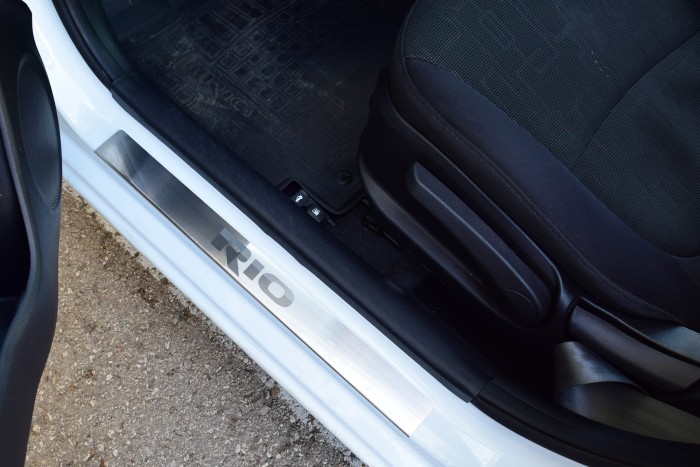 Накладки в проем дверей (4 шт) (НПС) KIA Rio 2018-